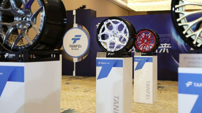 В Китае запустили первый завод по изготовлению колесных дисков из углеволокна