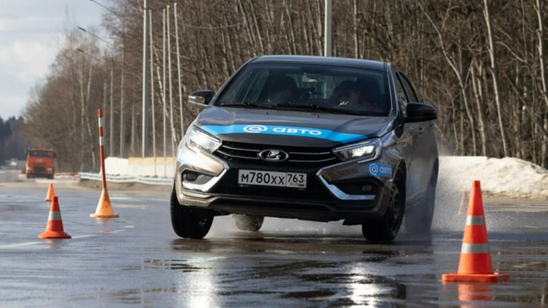 summer-test-2025-auto-mail-195-55-r16-1