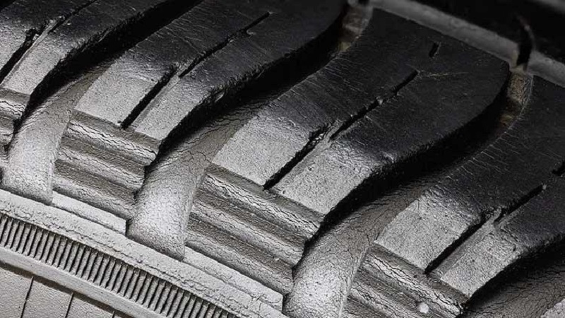 Yokohama разработала компаунд с повышенной стойкостью к трещинообразованию