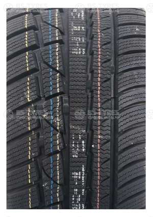 LingLong Green-Max Winter UHP 205/45 R17 88V