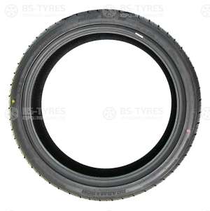 Roadmarch Prime UHP 8 255/45 R19 104W