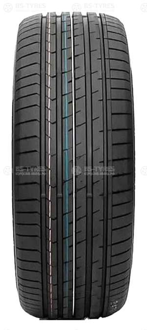 Royal Black Explorer II 205/55 R17 95W